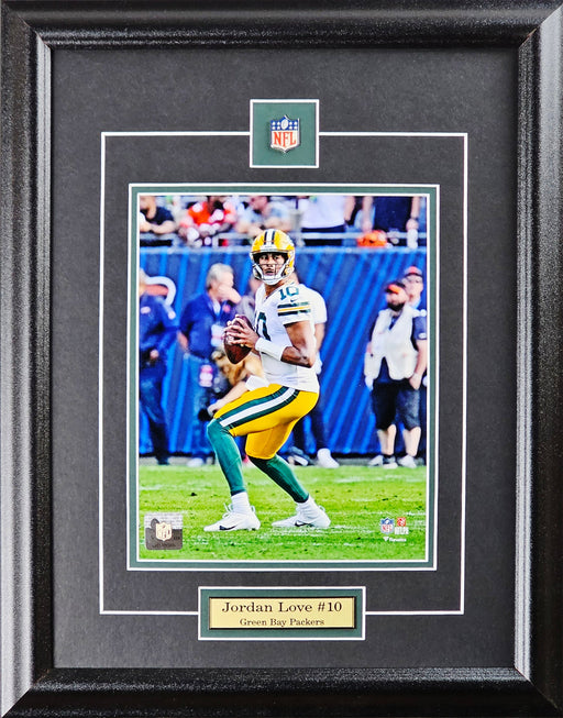 Jordan Love Green Bay Packers 8x10 Football Memorabilia Collector Frame